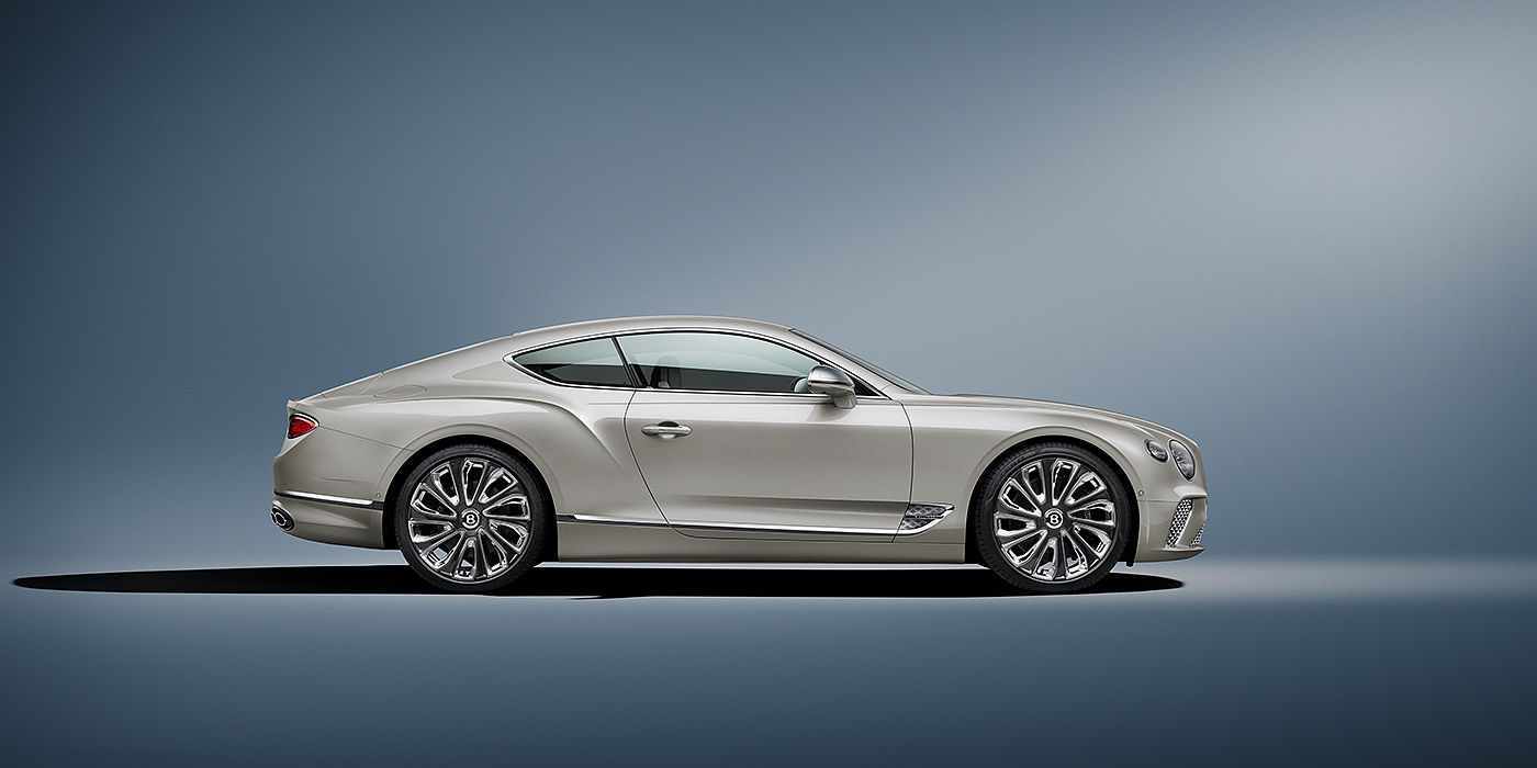 Bentley Singapore Bentley Continental GT Mulliner coupe in White Sand paint front 34